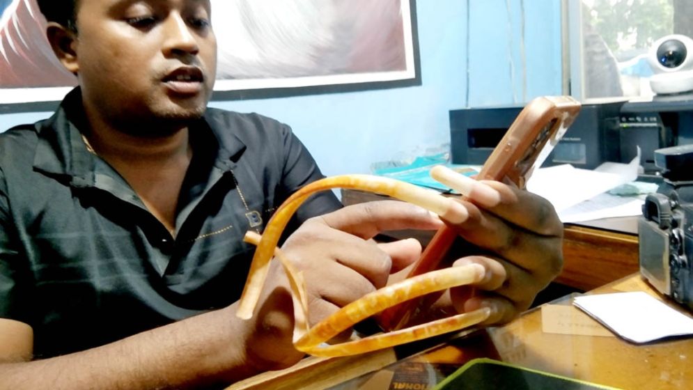 ৩৩ বছর আঙুলের নখ কাটেননি অরুণ