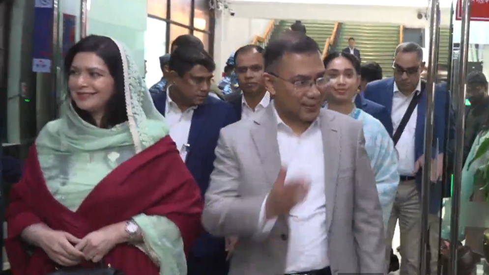 ঢাকায় পা রাখলেন তারেক রহমান