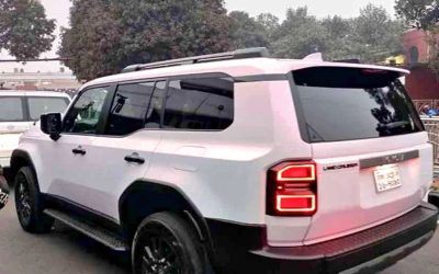 বিমানবন্দরে পৌঁছেছে তারেক রহমানের জন্য বুলেটপ্রুফ গাড়ি