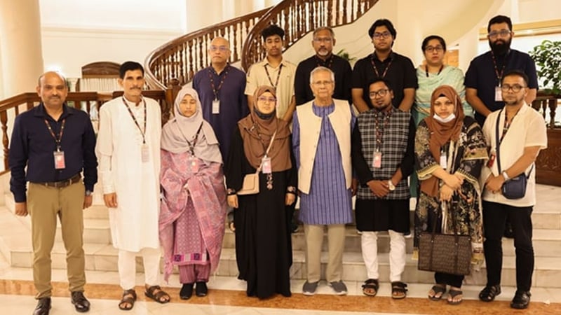 মাইলস্টোনের তিন শিক্ষক জাতির কাছে চিরস্মরণীয় হয়ে থাকবেনঃ প্রধান উপদেষ্টা