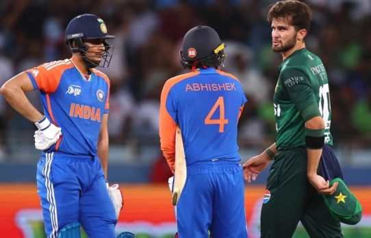 মুখোমুখি ভারত-পাকিস্তান!