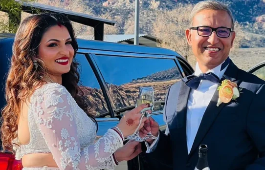 আটলান্টায় বেড়াতে এসে বিয়ে করলেন তনুশ্রী